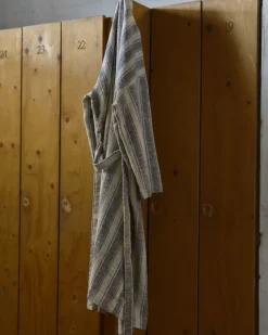 KAAPELITEHDAS pitkä kylpytakki