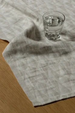 TRIANO pellavapyyhe